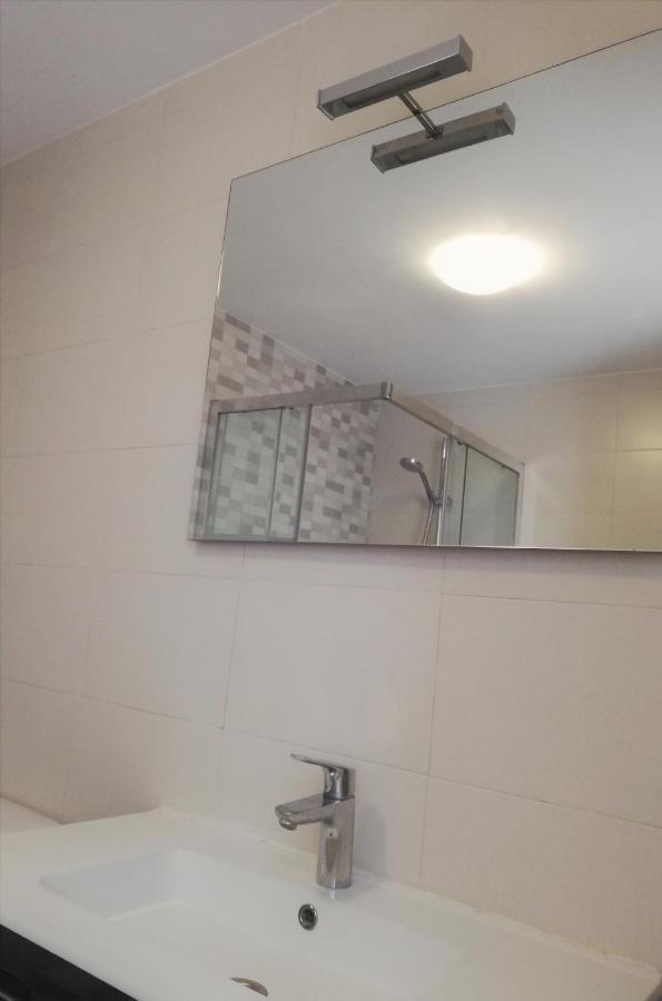 Verdemar Apartment With Sea View And Garden نيرخا المظهر الخارجي الصورة