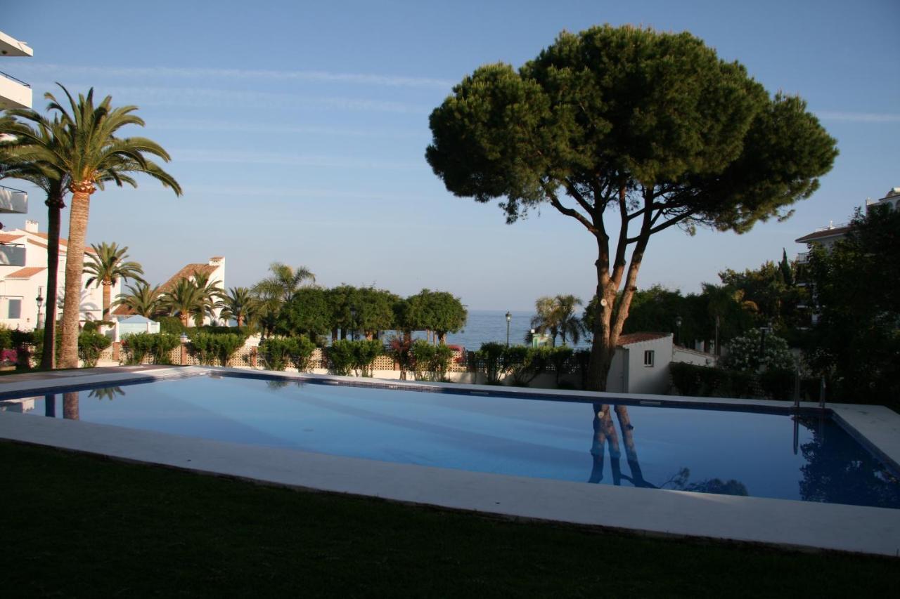 Verdemar Apartment With Sea View And Garden نيرخا المظهر الخارجي الصورة